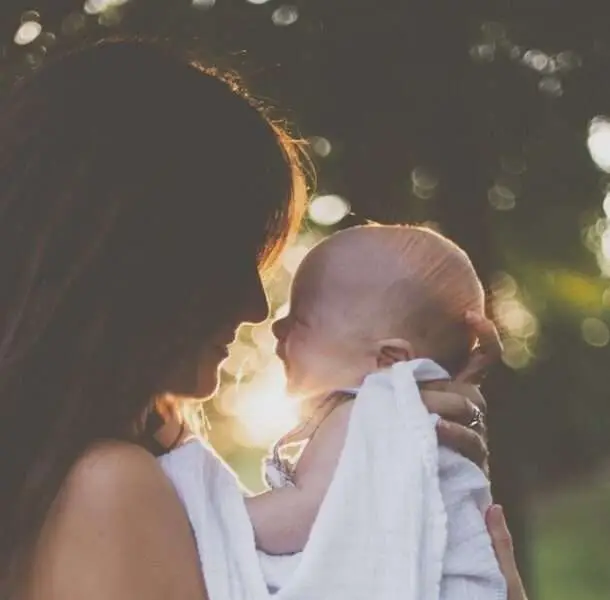 how to give babies healthy gut flora