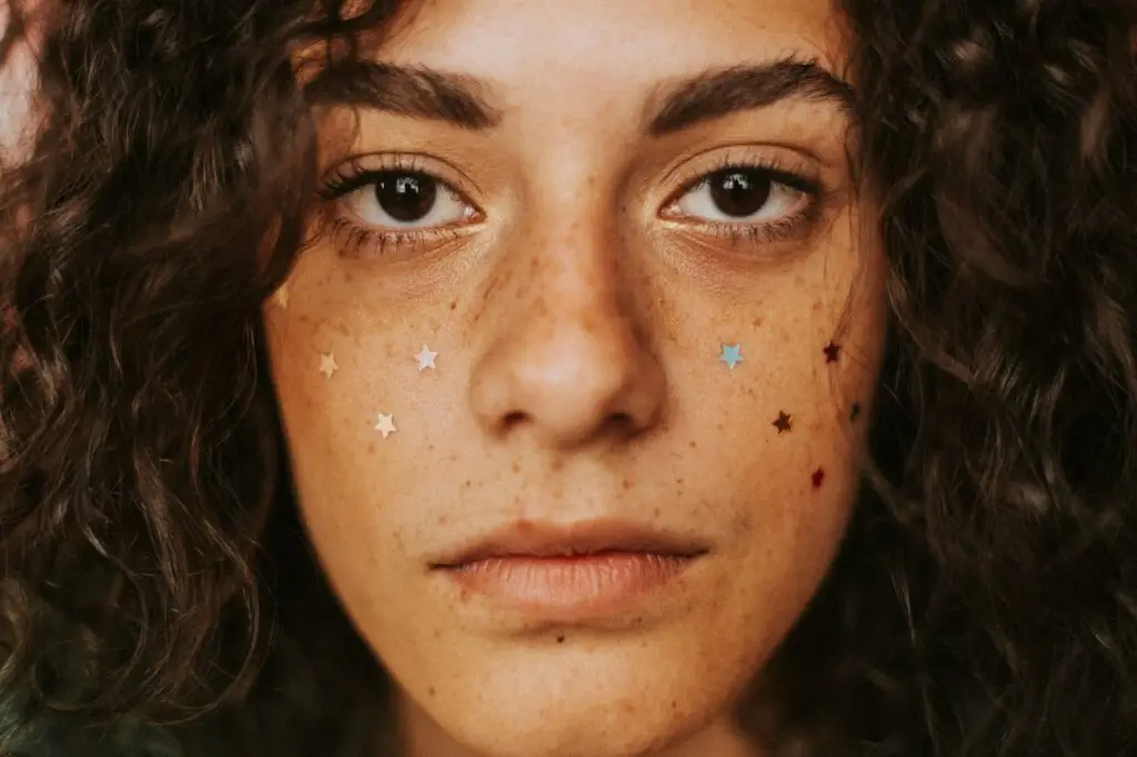 How to Heal Hormonal Acne Naturally